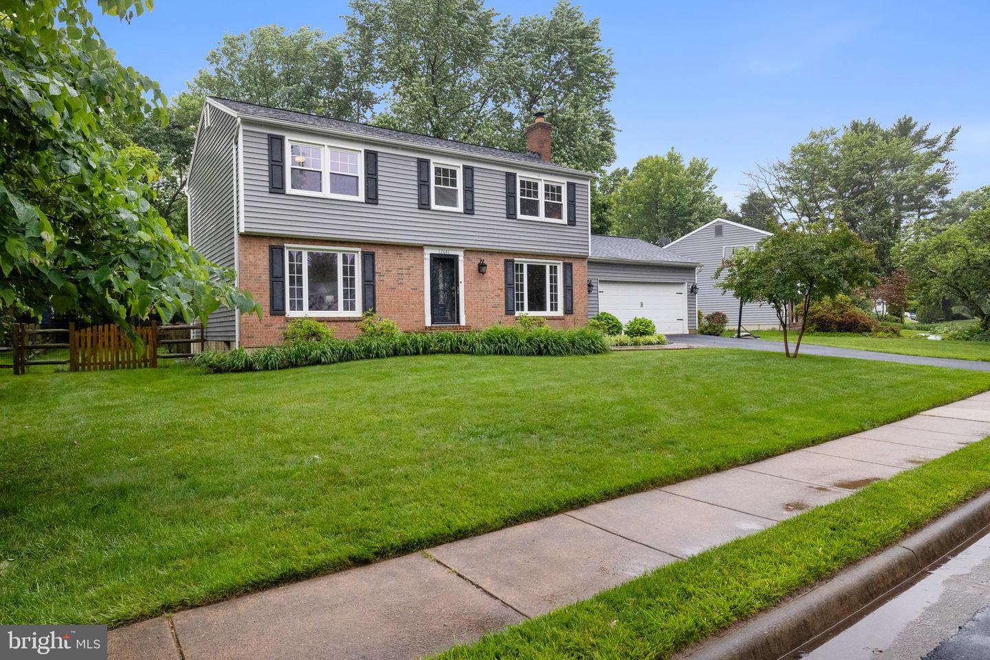 12641 MAGNA CARTA RD, HERNDON, Virginia 20171, 4 Bedrooms Bedrooms, ,2 BathroomsBathrooms,Residential,For sale,12641 MAGNA CARTA RD,VAFX2243144 MLS # VAFX2243144