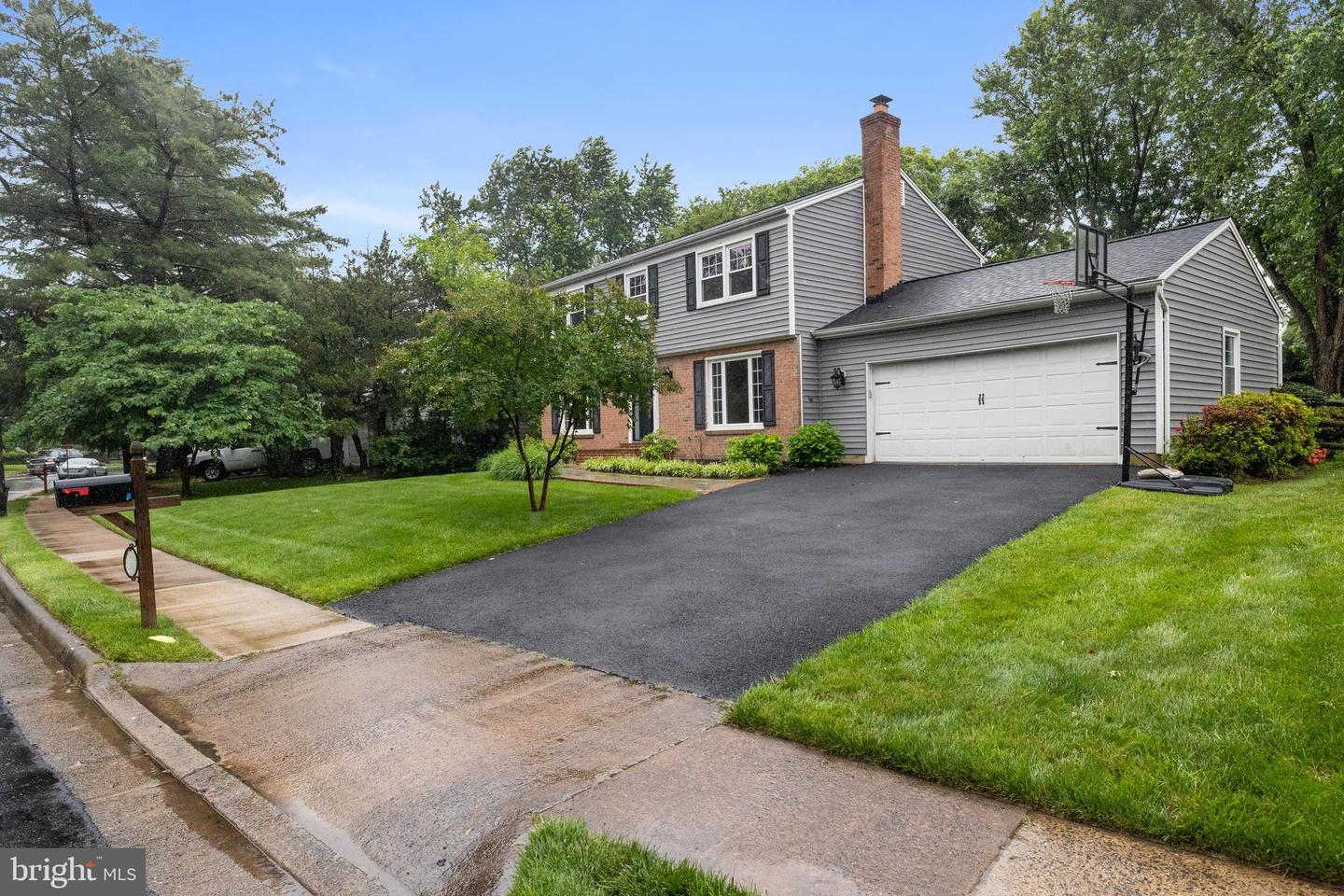 12641 MAGNA CARTA RD, HERNDON, Virginia 20171, 4 Bedrooms Bedrooms, ,2 BathroomsBathrooms,Residential,For sale,12641 MAGNA CARTA RD,VAFX2243144 MLS # VAFX2243144