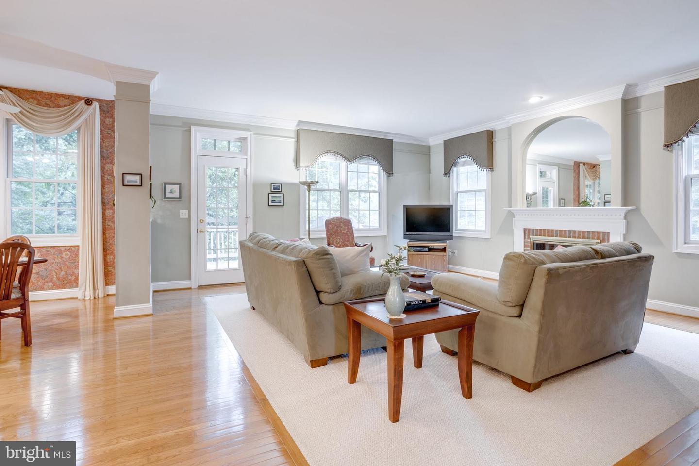 9370 COLBERT CT, FAIRFAX, Virginia 22032, 4 Bedrooms Bedrooms, ,4 BathroomsBathrooms,Residential,For sale,9370 COLBERT CT,VAFX2243160 MLS # VAFX2243160