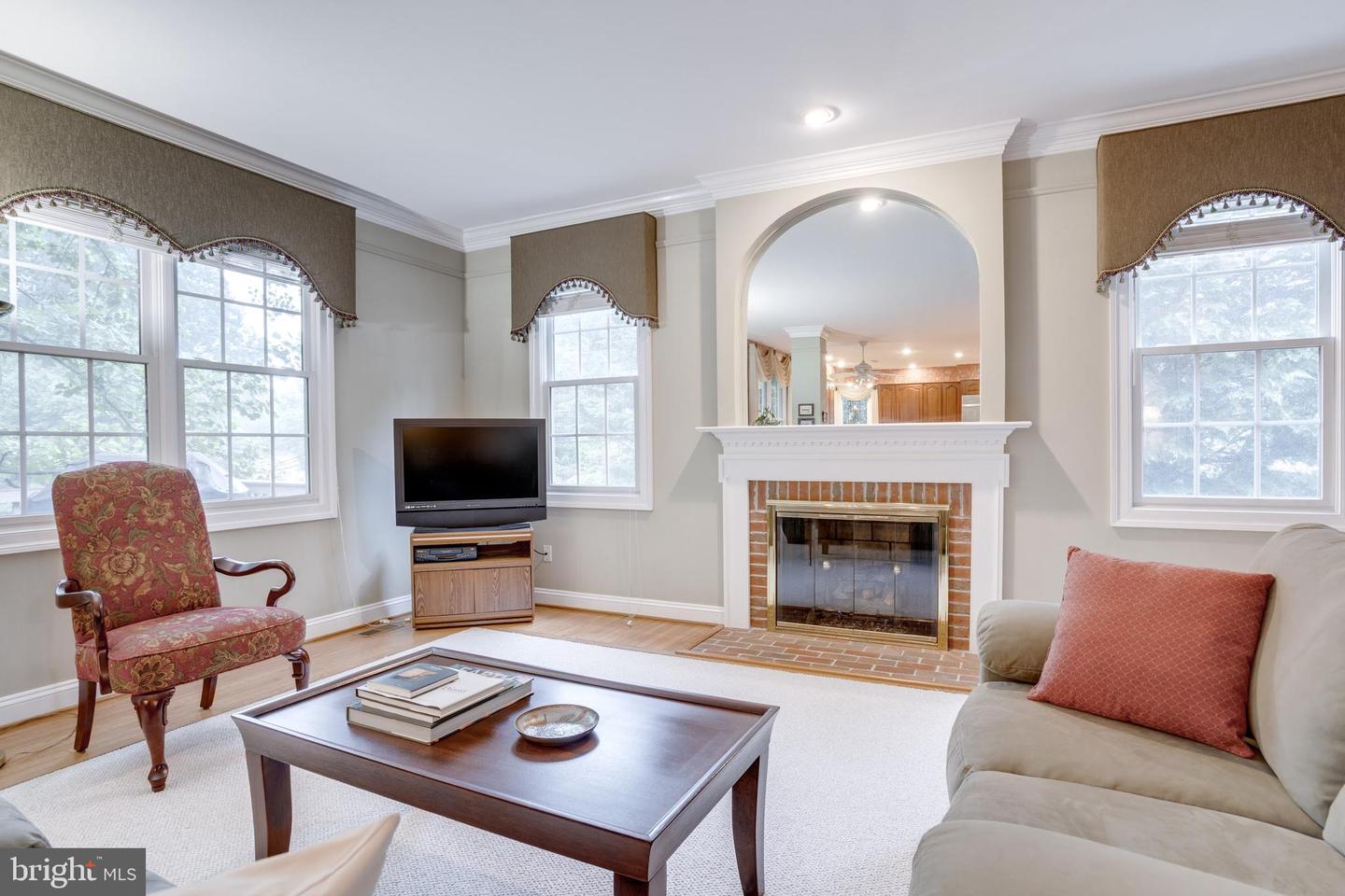 9370 COLBERT CT, FAIRFAX, Virginia 22032, 4 Bedrooms Bedrooms, ,4 BathroomsBathrooms,Residential,For sale,9370 COLBERT CT,VAFX2243160 MLS # VAFX2243160