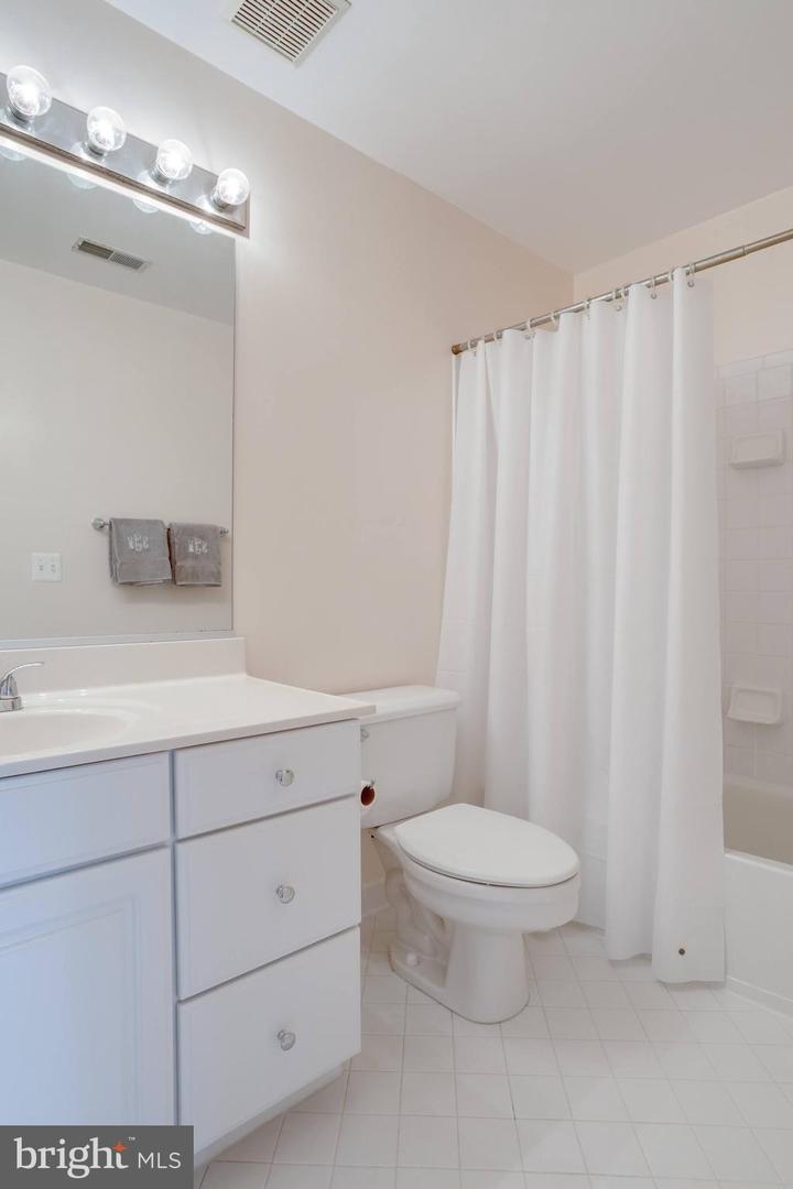 9370 COLBERT CT, FAIRFAX, Virginia 22032, 4 Bedrooms Bedrooms, ,4 BathroomsBathrooms,Residential,For sale,9370 COLBERT CT,VAFX2243160 MLS # VAFX2243160
