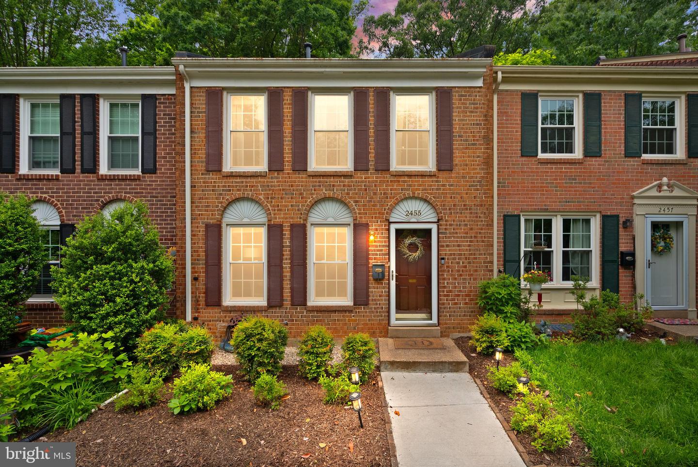 2455 ALSOP CT, RESTON, Virginia 20191, 3 Bedrooms Bedrooms, ,3 BathroomsBathrooms,Residential,For sale,2455 ALSOP CT,VAFX2243174 MLS # VAFX2243174