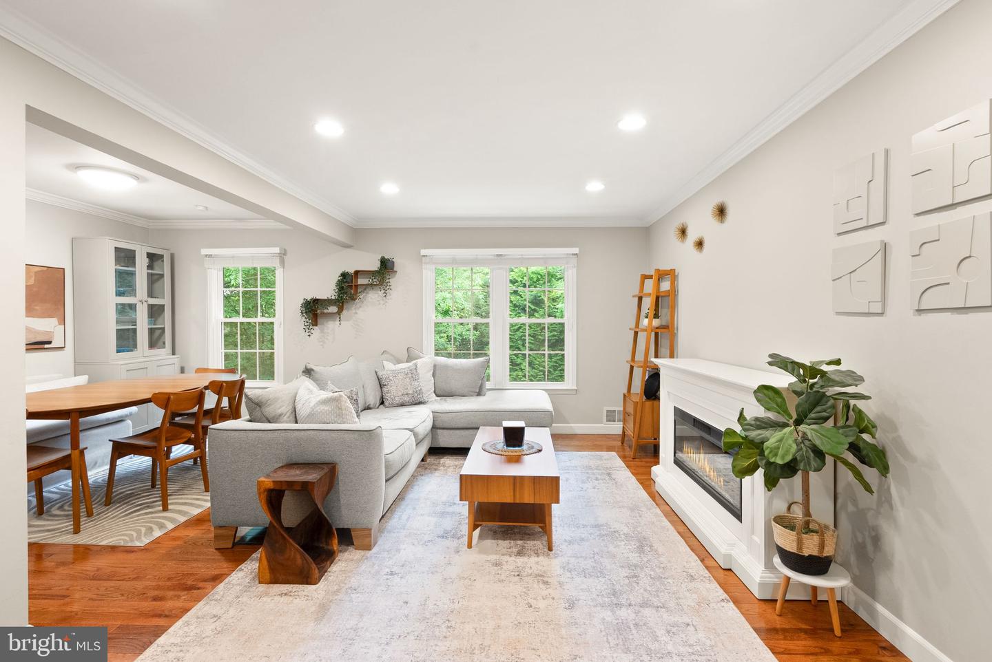 2455 ALSOP CT, RESTON, Virginia 20191, 3 Bedrooms Bedrooms, ,3 BathroomsBathrooms,Residential,For sale,2455 ALSOP CT,VAFX2243174 MLS # VAFX2243174