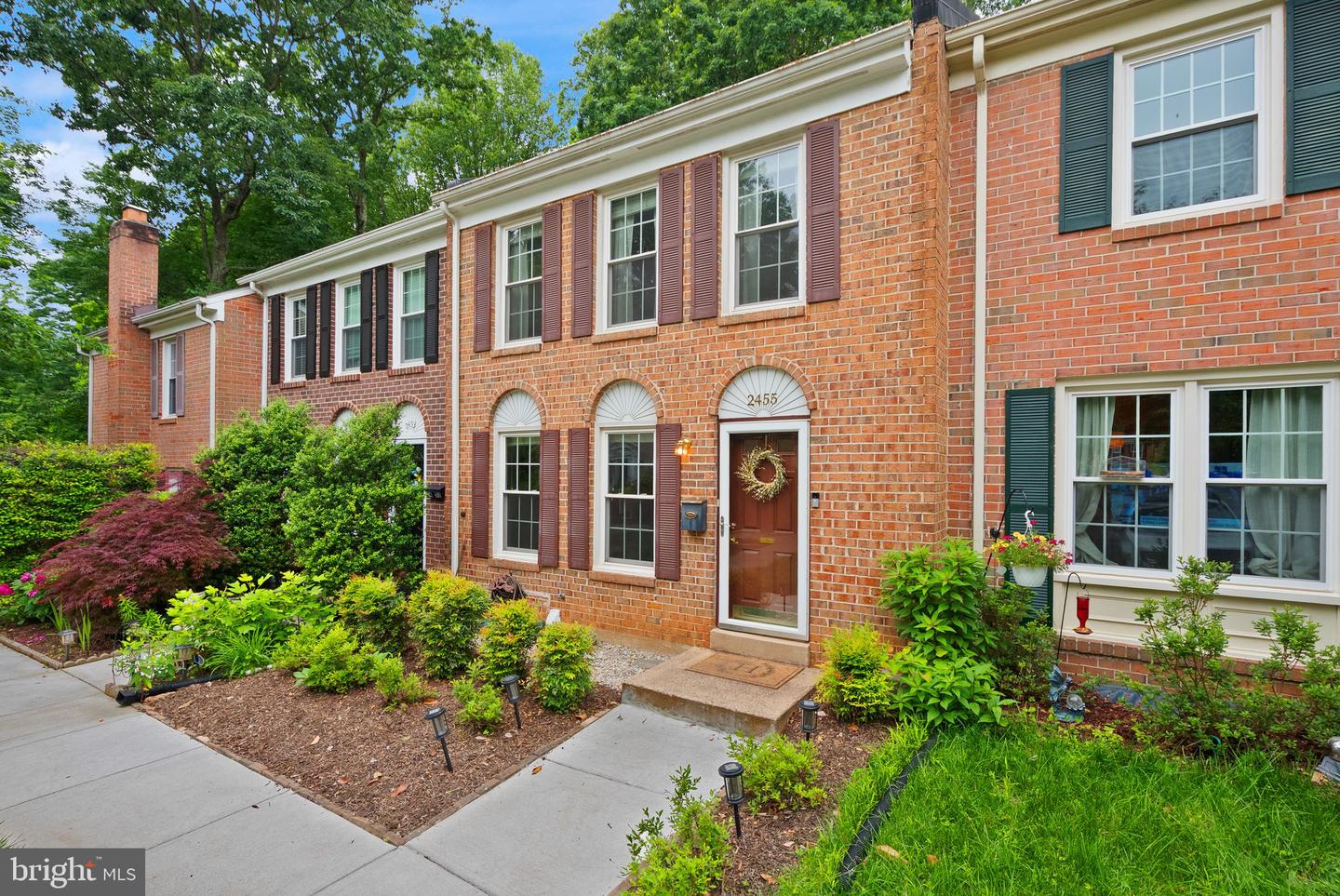 2455 ALSOP CT, RESTON, Virginia 20191, 3 Bedrooms Bedrooms, ,3 BathroomsBathrooms,Residential,For sale,2455 ALSOP CT,VAFX2243174 MLS # VAFX2243174