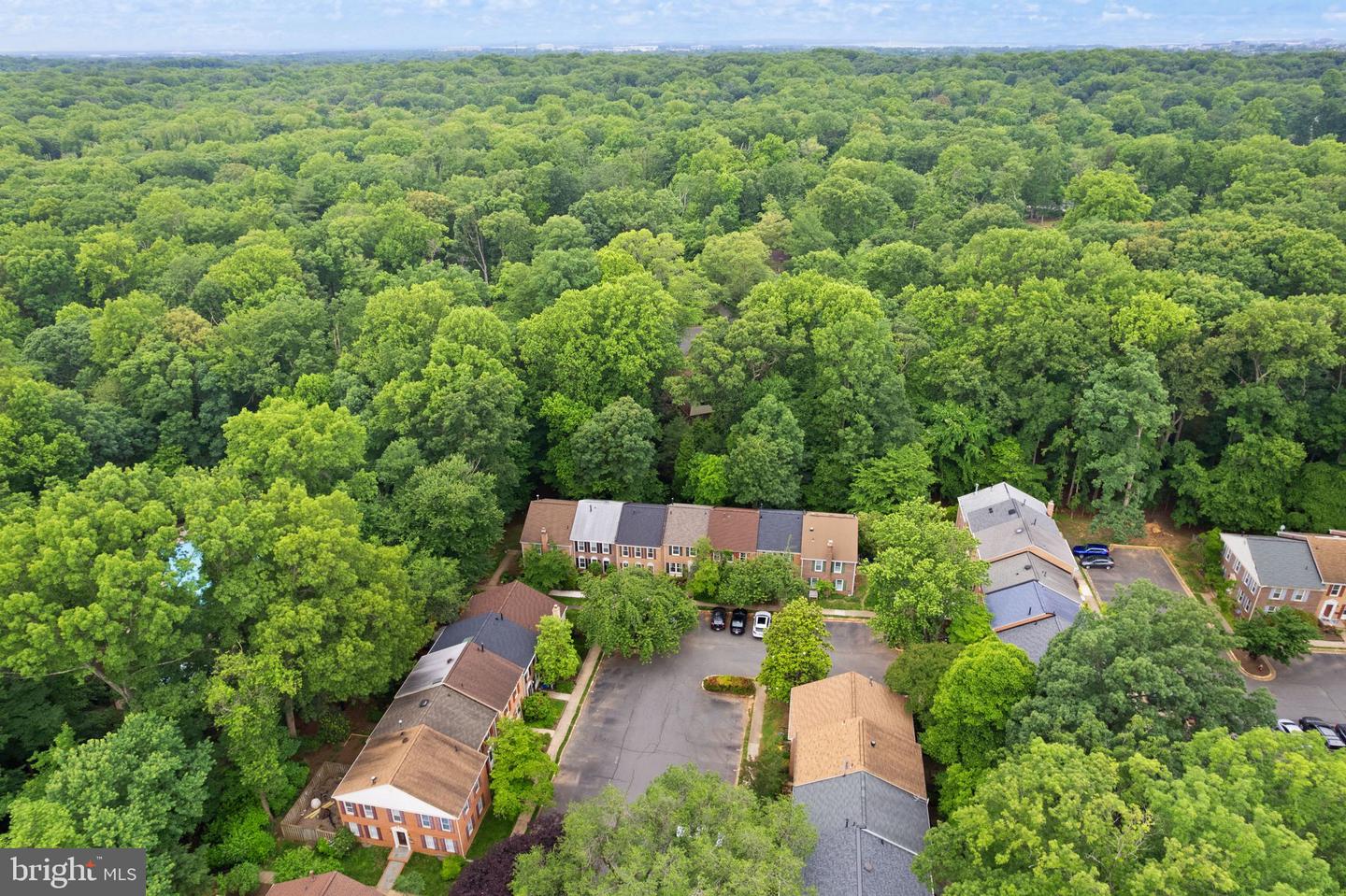 2455 ALSOP CT, RESTON, Virginia 20191, 3 Bedrooms Bedrooms, ,3 BathroomsBathrooms,Residential,For sale,2455 ALSOP CT,VAFX2243174 MLS # VAFX2243174