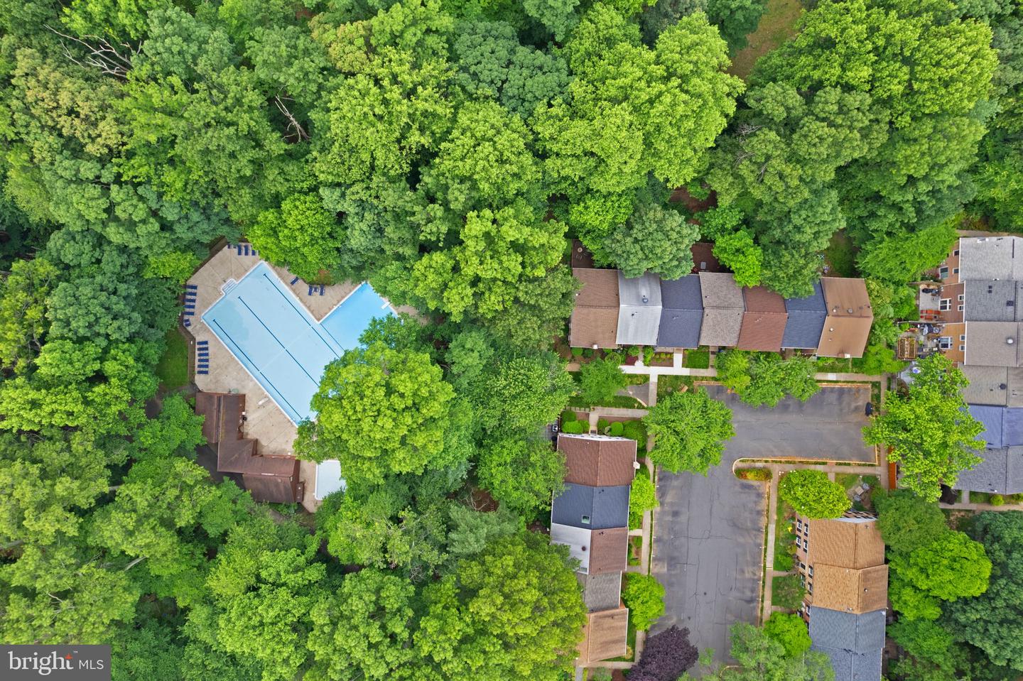 2455 ALSOP CT, RESTON, Virginia 20191, 3 Bedrooms Bedrooms, ,3 BathroomsBathrooms,Residential,For sale,2455 ALSOP CT,VAFX2243174 MLS # VAFX2243174