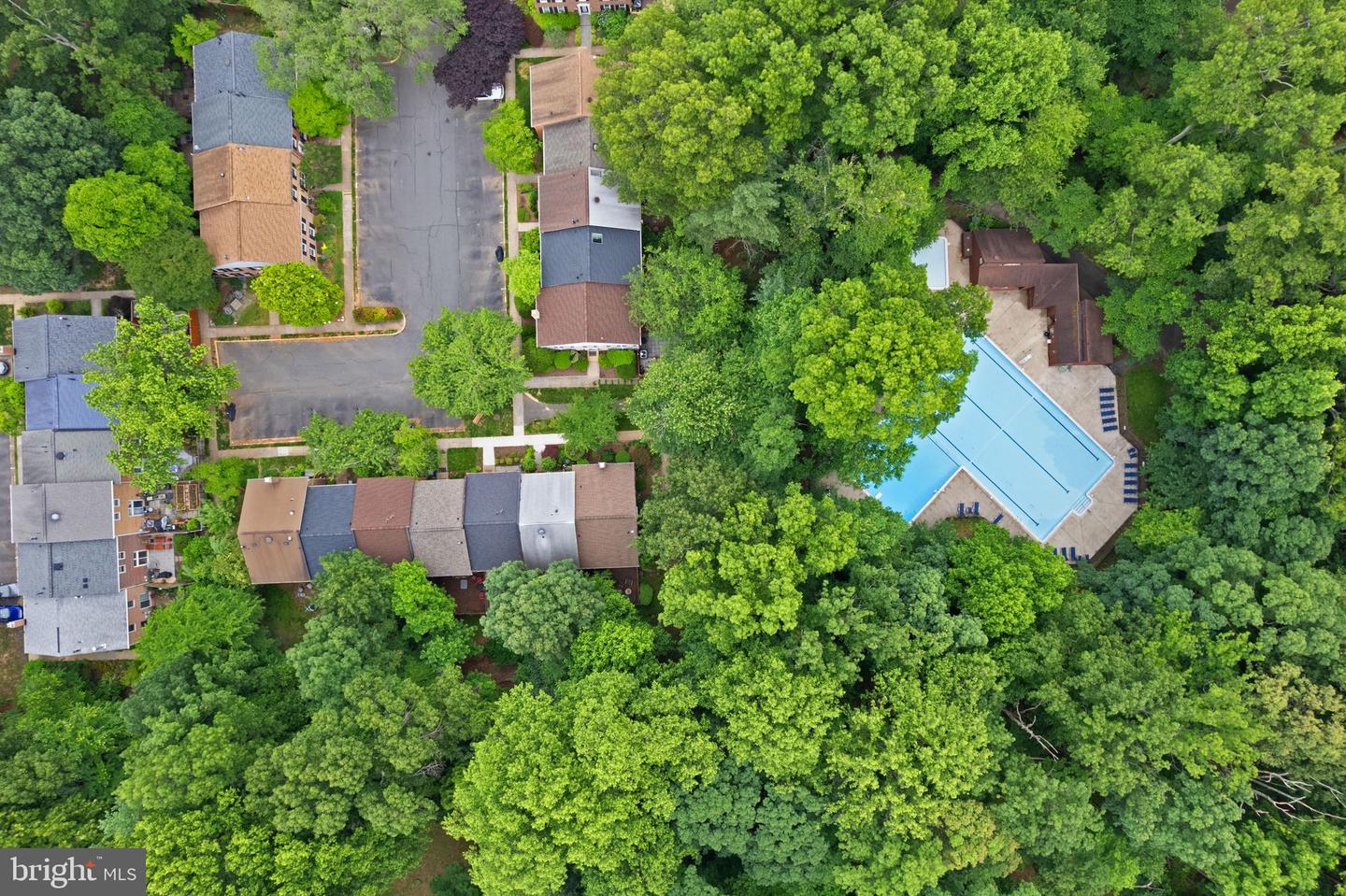 2455 ALSOP CT, RESTON, Virginia 20191, 3 Bedrooms Bedrooms, ,3 BathroomsBathrooms,Residential,For sale,2455 ALSOP CT,VAFX2243174 MLS # VAFX2243174
