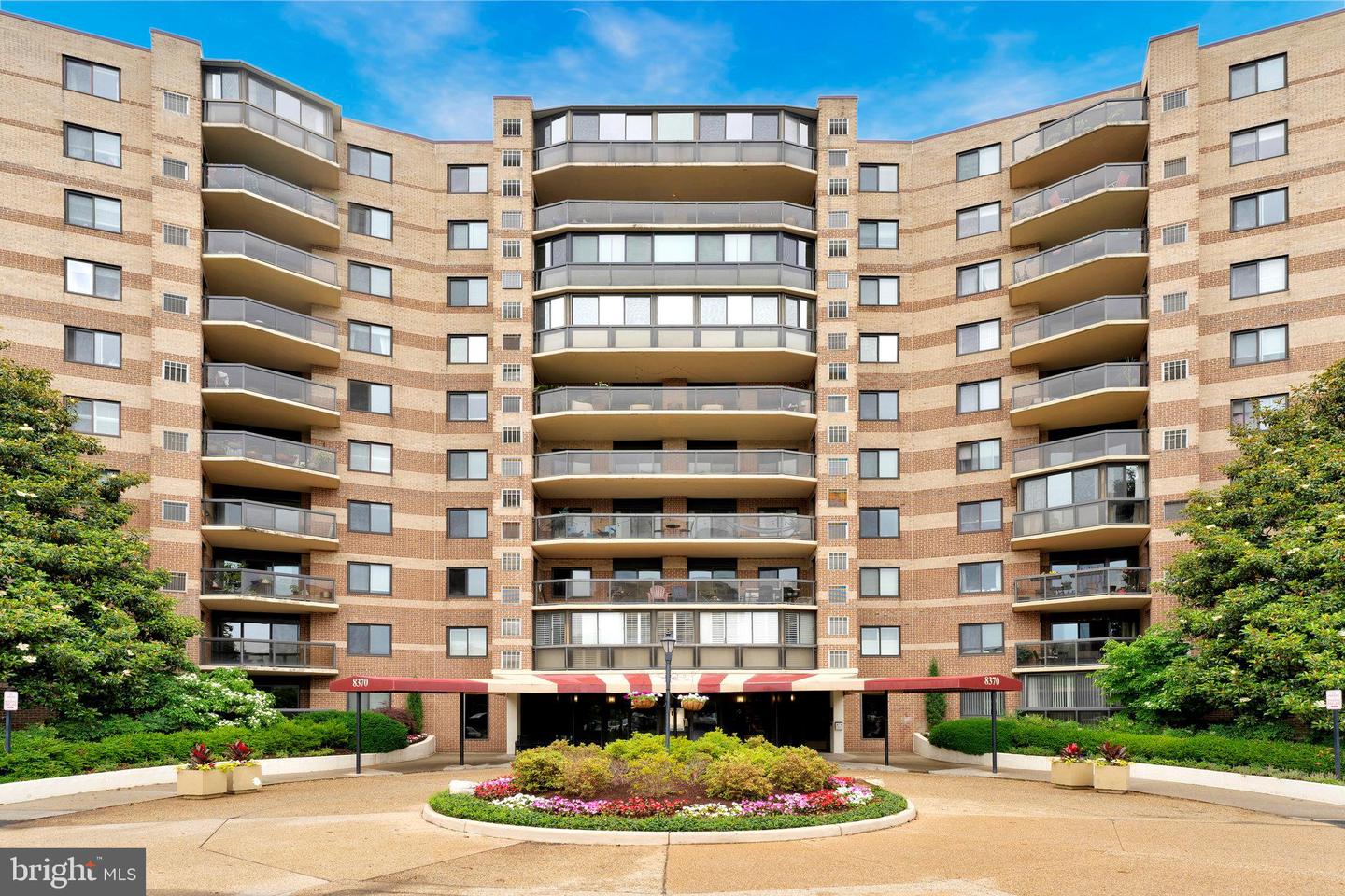 8370 GREENSBORO DR #508, MCLEAN, Virginia 22102, 2 Bedrooms Bedrooms, ,2 BathroomsBathrooms,Residential,For sale,8370 GREENSBORO DR #508,VAFX2243200 MLS # VAFX2243200