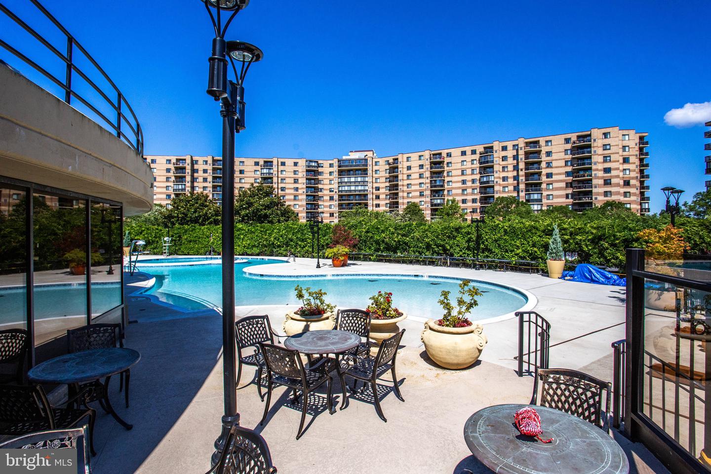 8370 GREENSBORO DR #508, MCLEAN, Virginia 22102, 2 Bedrooms Bedrooms, ,2 BathroomsBathrooms,Residential,For sale,8370 GREENSBORO DR #508,VAFX2243200 MLS # VAFX2243200