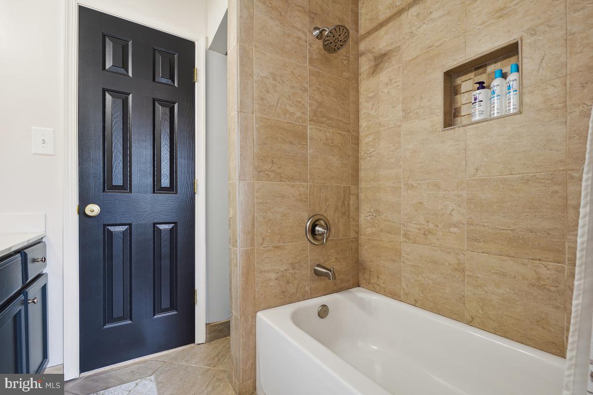 9977 MALLOW CT, MANASSAS, Virginia 20110, 3 Bedrooms Bedrooms, ,2 BathroomsBathrooms,Residential,For sale,9977 MALLOW CT,VAMN2008396 MLS # VAMN2008396