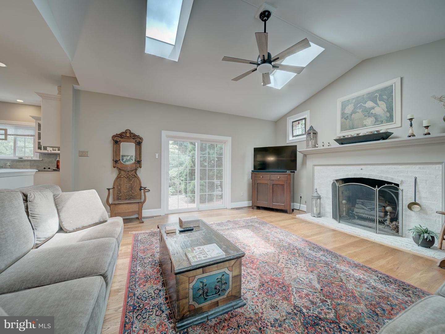 4387 STEPNEY DR, GAINESVILLE, Virginia 20155, 3 Bedrooms Bedrooms, ,3 BathroomsBathrooms,Residential,For sale,4387 STEPNEY DR,VAPW2095552 MLS # VAPW2095552