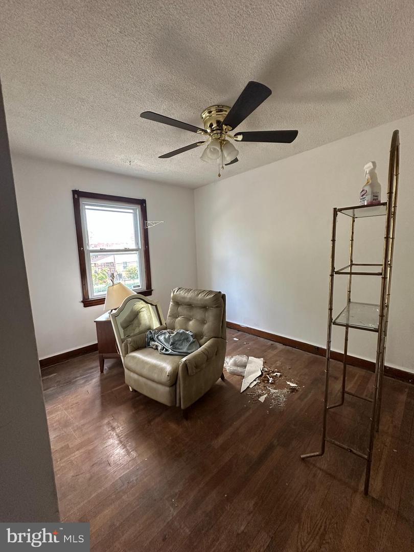 1902 T ST SE, WASHINGTON, District Of Columbia 20020, 3 Bedrooms Bedrooms, ,1 BathroomBathrooms,Residential,For sale,1902 T ST SE,DCDC2202458 MLS # DCDC2202458