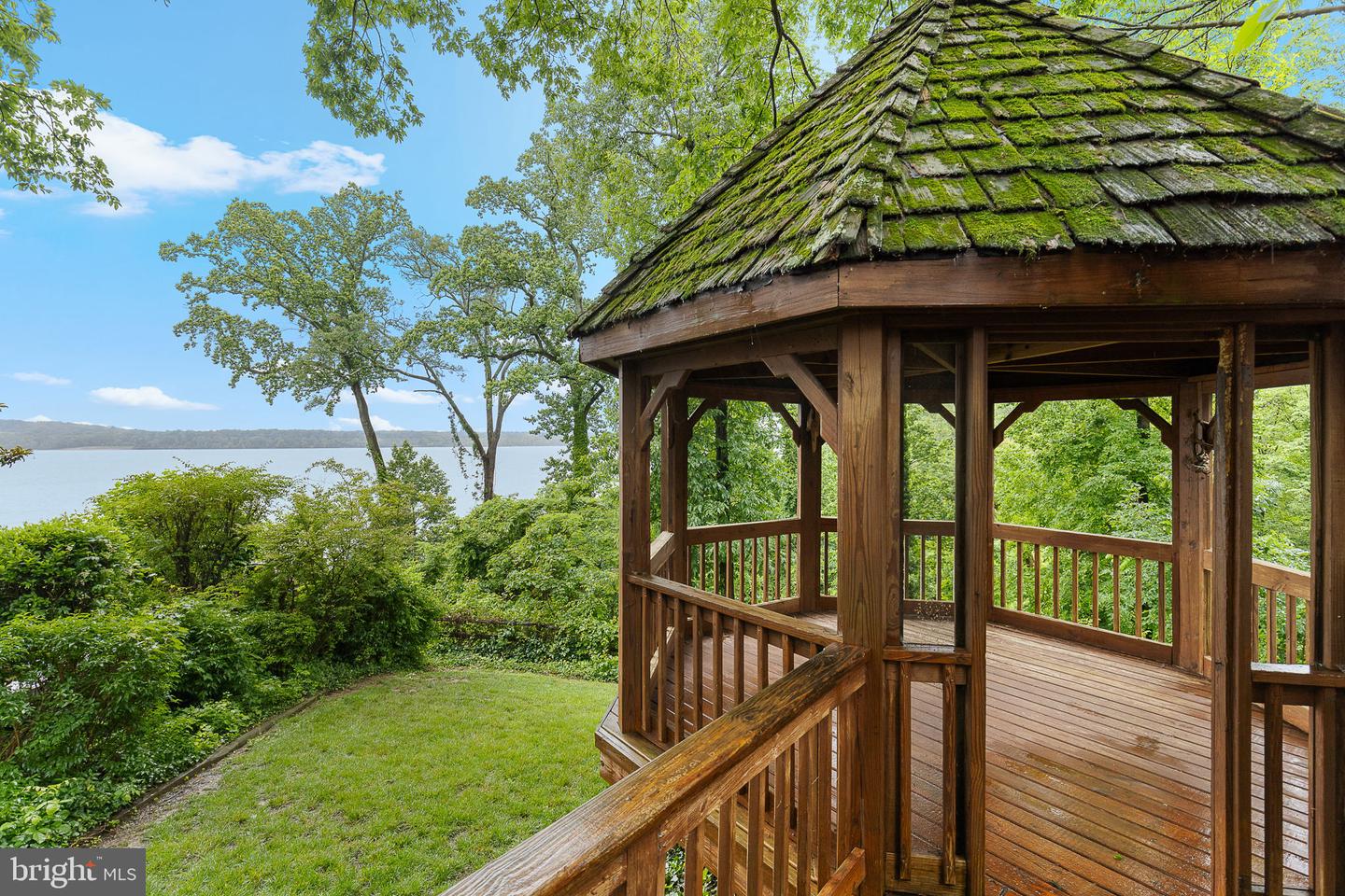 9318 OLD MANSION RD, ALEXANDRIA, Virginia 22309, 5 Bedrooms Bedrooms, ,3 BathroomsBathrooms,Residential,For sale,9318 OLD MANSION RD,VAFX2243190 MLS # VAFX2243190