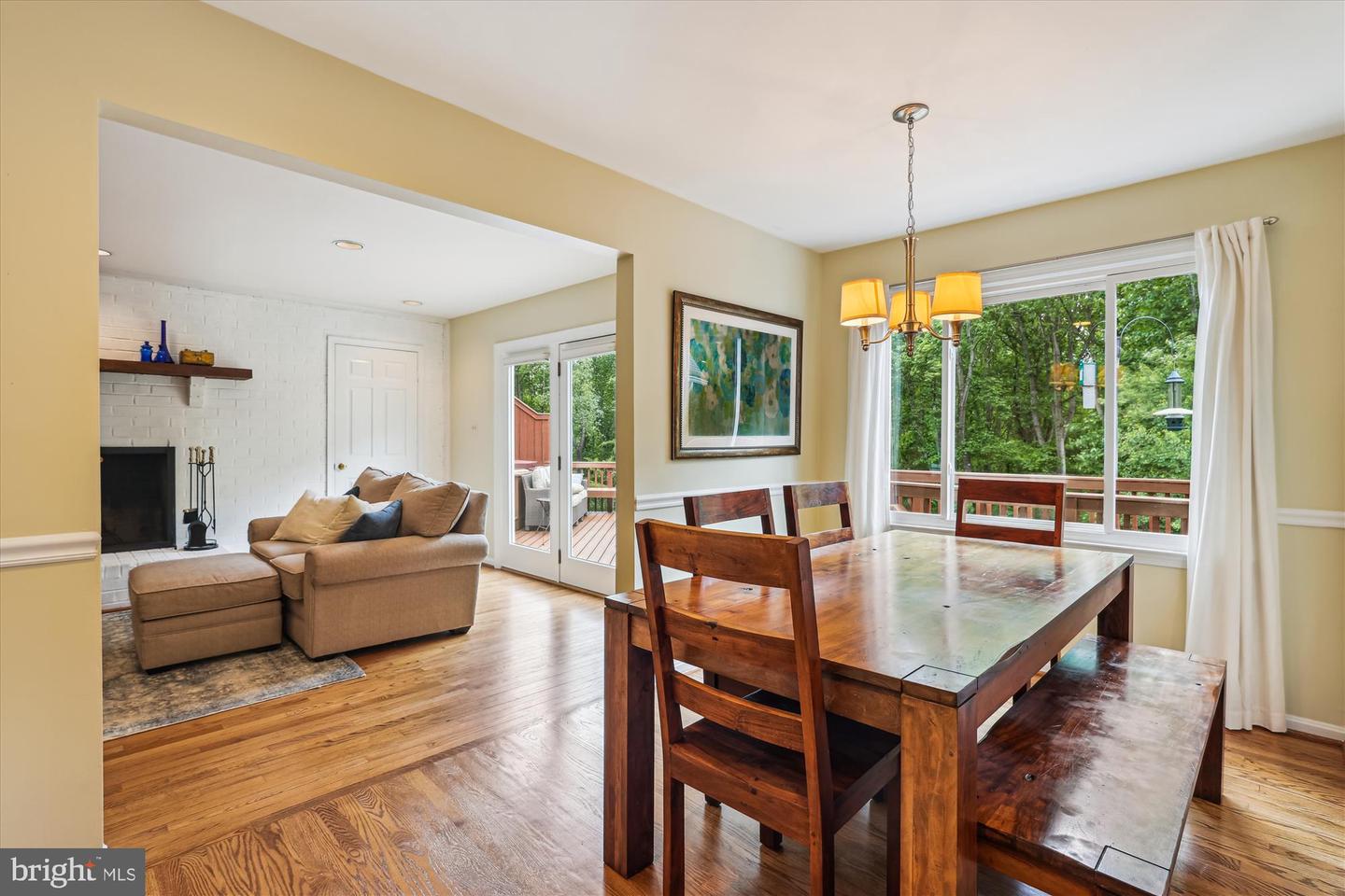 10127 HILLINGTON CT, VIENNA, Virginia 22182, 5 Bedrooms Bedrooms, ,3 BathroomsBathrooms,Residential,For sale,10127 HILLINGTON CT,VAFX2243472 MLS # VAFX2243472