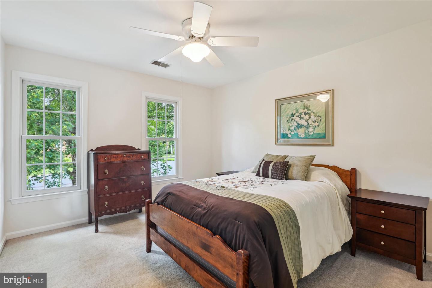 10127 HILLINGTON CT, VIENNA, Virginia 22182, 5 Bedrooms Bedrooms, ,3 BathroomsBathrooms,Residential,For sale,10127 HILLINGTON CT,VAFX2243472 MLS # VAFX2243472