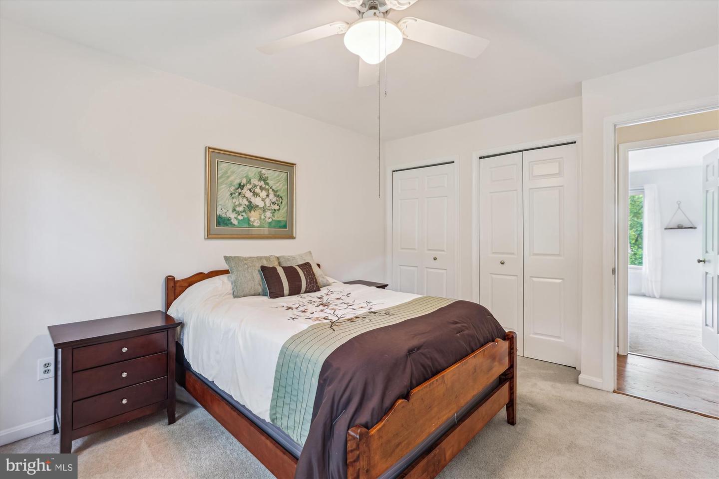 10127 HILLINGTON CT, VIENNA, Virginia 22182, 5 Bedrooms Bedrooms, ,3 BathroomsBathrooms,Residential,For sale,10127 HILLINGTON CT,VAFX2243472 MLS # VAFX2243472