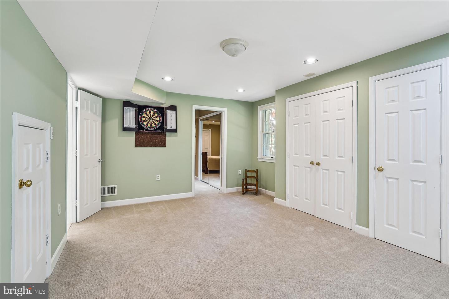 10127 HILLINGTON CT, VIENNA, Virginia 22182, 5 Bedrooms Bedrooms, ,3 BathroomsBathrooms,Residential,For sale,10127 HILLINGTON CT,VAFX2243472 MLS # VAFX2243472