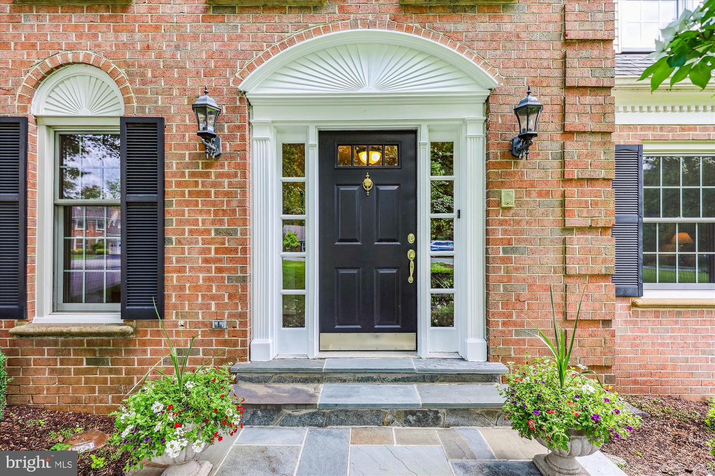 10127 HILLINGTON CT, VIENNA, Virginia 22182, 5 Bedrooms Bedrooms, ,3 BathroomsBathrooms,Residential,For sale,10127 HILLINGTON CT,VAFX2243472 MLS # VAFX2243472