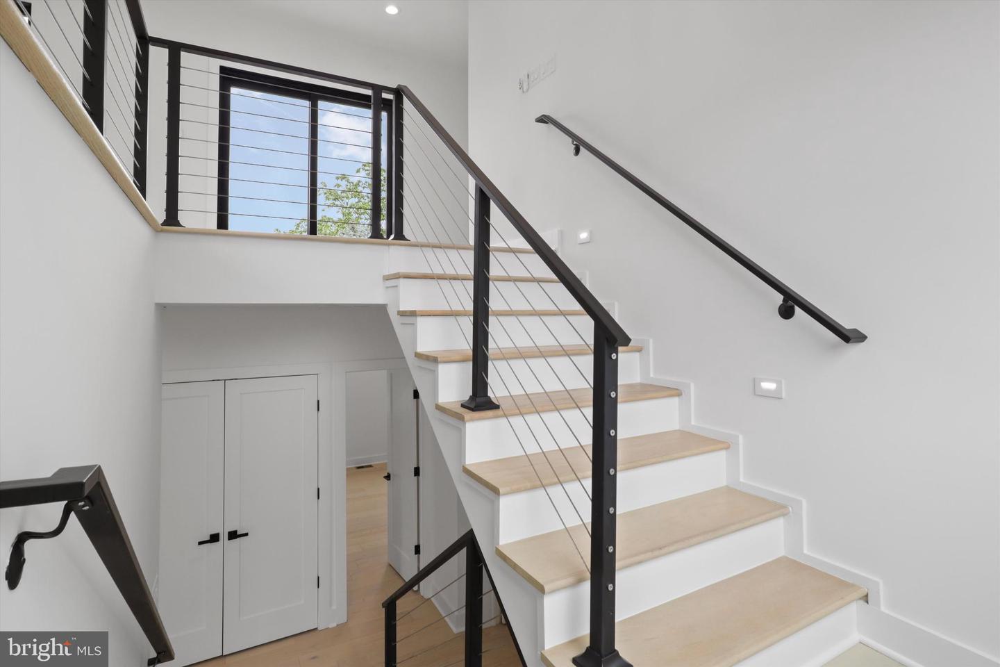 2007 S JOYCE ST, ARLINGTON, Virginia 22202, 5 Bedrooms Bedrooms, ,5 BathroomsBathrooms,Residential,For sale,2007 S JOYCE ST,VAAR2058252 MLS # VAAR2058252