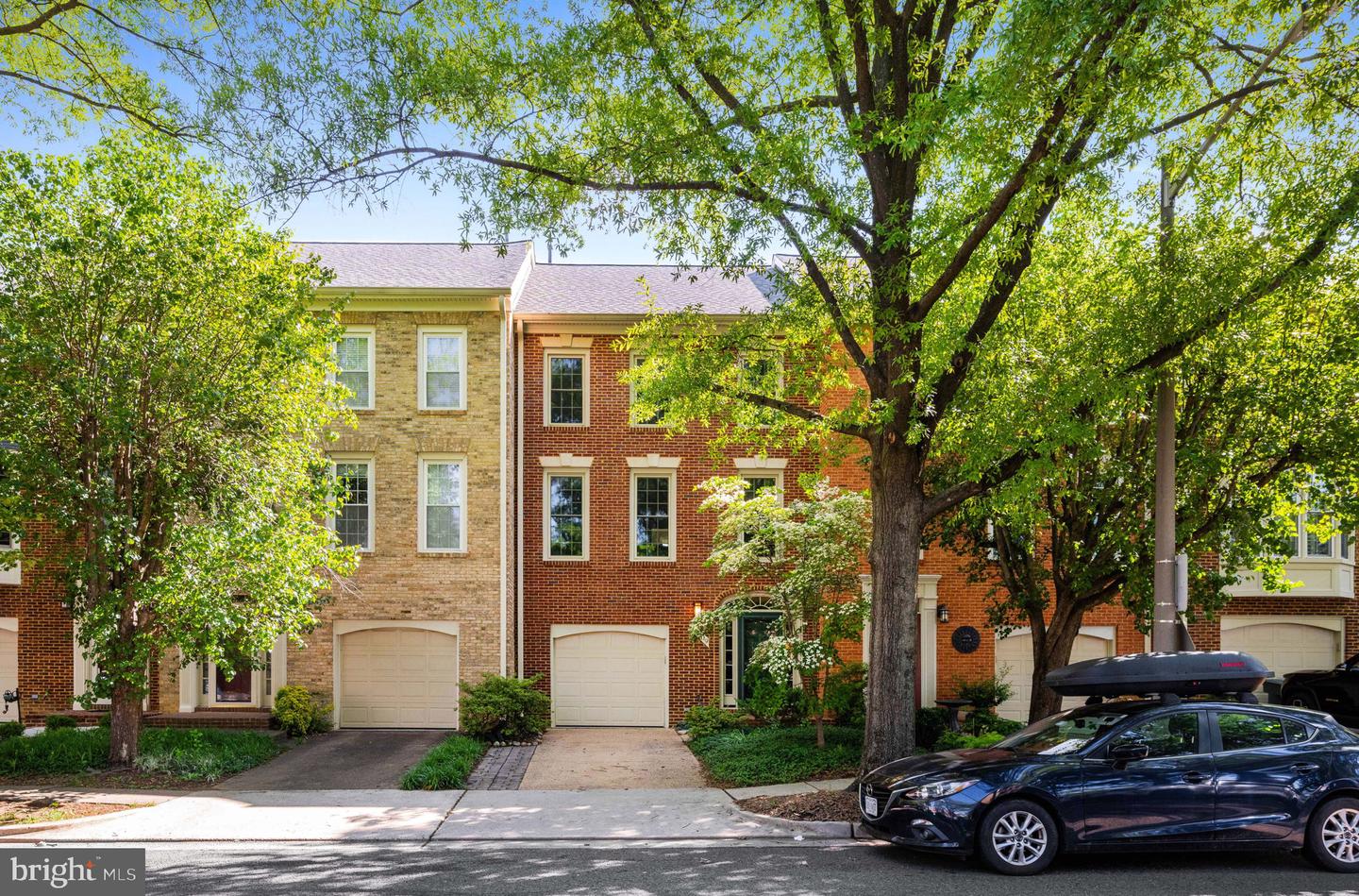 1709 DOGWOOD DR, ALEXANDRIA, Virginia 22302, 3 Bedrooms Bedrooms, ,2 BathroomsBathrooms,Residential,For sale,1709 DOGWOOD DR,VAAX2045754 MLS # VAAX2045754