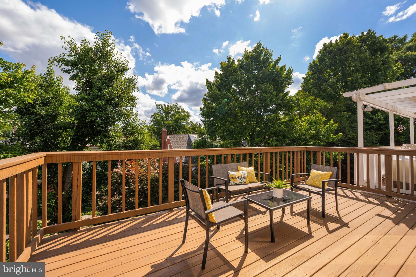 1709 DOGWOOD DR, ALEXANDRIA, Virginia 22302, 3 Bedrooms Bedrooms, ,2 BathroomsBathrooms,Residential,For sale,1709 DOGWOOD DR,VAAX2045754 MLS # VAAX2045754