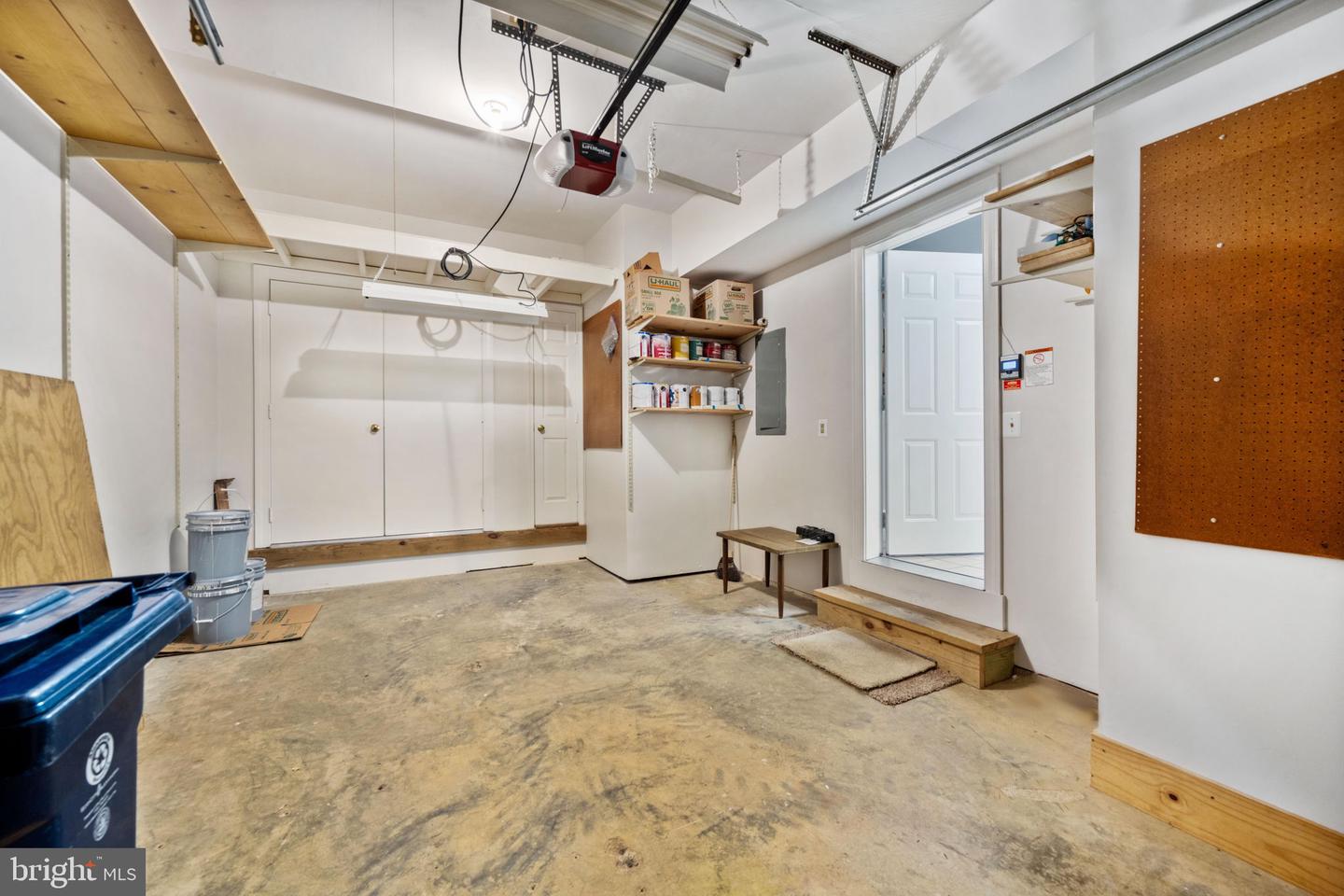 1709 DOGWOOD DR, ALEXANDRIA, Virginia 22302, 3 Bedrooms Bedrooms, ,2 BathroomsBathrooms,Residential,For sale,1709 DOGWOOD DR,VAAX2045754 MLS # VAAX2045754