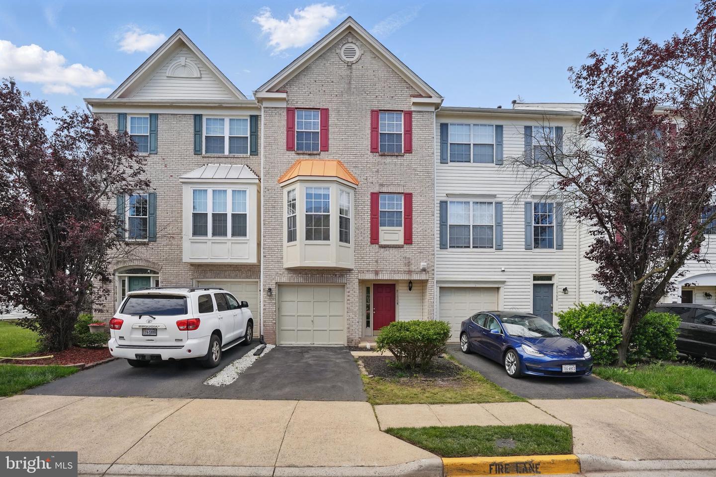 21748 KINGS CROSSING TER, ASHBURN, Virginia 20147, 3 Bedrooms Bedrooms, ,2 BathroomsBathrooms,Residential,For sale,21748 KINGS CROSSING TER,VALO2097906 MLS # VALO2097906