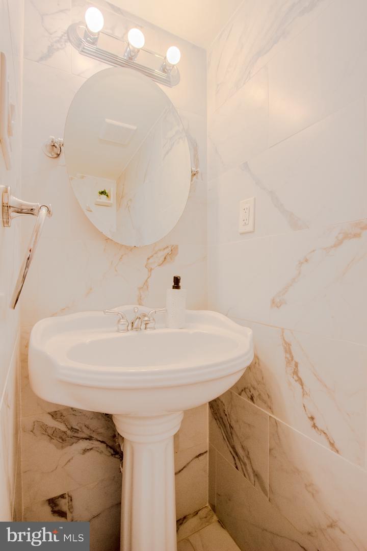 4943 TIBBITT LN, BURKE, Virginia 22015, 4 Bedrooms Bedrooms, ,2 BathroomsBathrooms,Residential,For sale,4943 TIBBITT LN,VAFX2243452 MLS # VAFX2243452