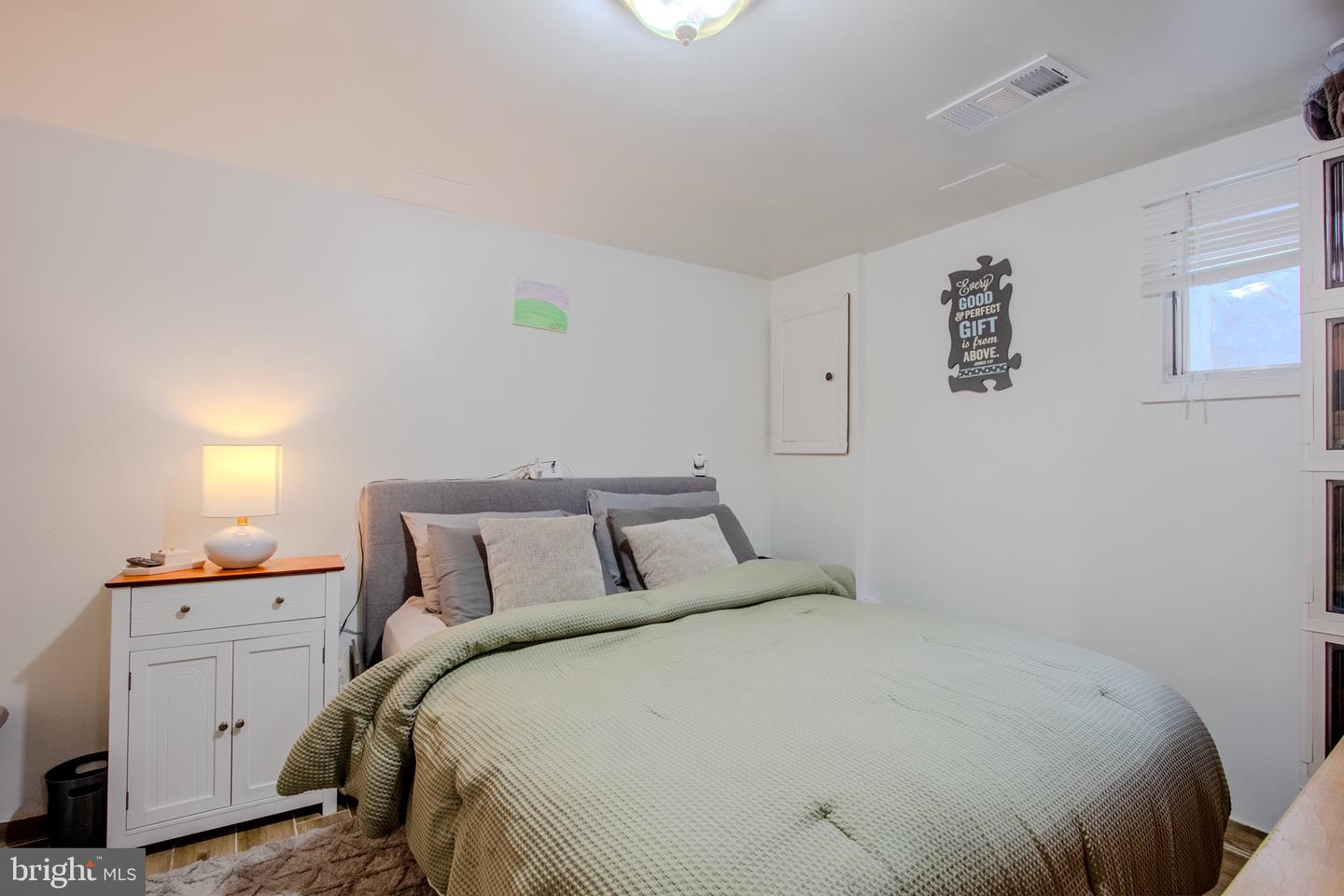 4943 TIBBITT LN, BURKE, Virginia 22015, 4 Bedrooms Bedrooms, ,2 BathroomsBathrooms,Residential,For sale,4943 TIBBITT LN,VAFX2243452 MLS # VAFX2243452