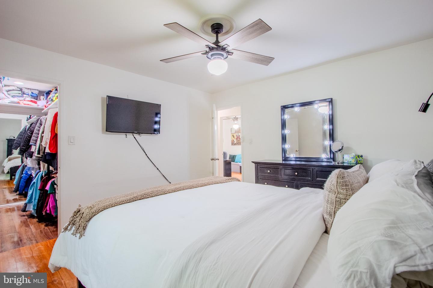 4943 TIBBITT LN, BURKE, Virginia 22015, 4 Bedrooms Bedrooms, ,2 BathroomsBathrooms,Residential,For sale,4943 TIBBITT LN,VAFX2243452 MLS # VAFX2243452