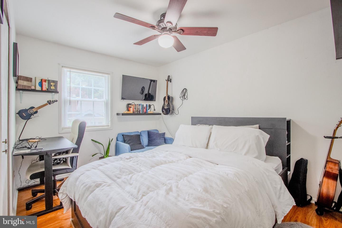 4943 TIBBITT LN, BURKE, Virginia 22015, 4 Bedrooms Bedrooms, ,2 BathroomsBathrooms,Residential,For sale,4943 TIBBITT LN,VAFX2243452 MLS # VAFX2243452