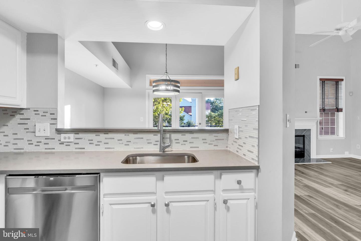 1334 GARDEN WALL CIR #407, RESTON, Virginia 20194, 2 Bedrooms Bedrooms, ,2 BathroomsBathrooms,Residential,For sale,1334 GARDEN WALL CIR #407,VAFX2243458 MLS # VAFX2243458