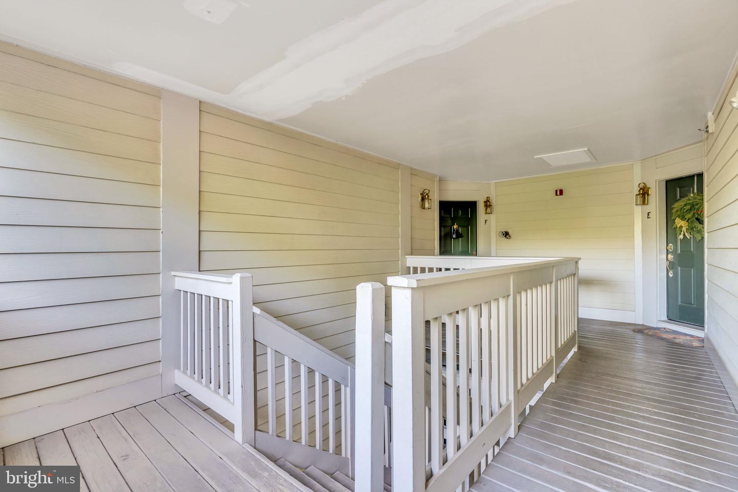 1334 GARDEN WALL CIR #407, RESTON, Virginia 20194, 2 Bedrooms Bedrooms, ,2 BathroomsBathrooms,Residential,For sale,1334 GARDEN WALL CIR #407,VAFX2243458 MLS # VAFX2243458