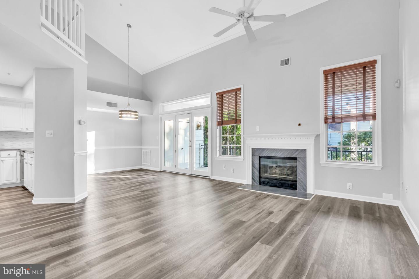 1334 GARDEN WALL CIR #407, RESTON, Virginia 20194, 2 Bedrooms Bedrooms, ,2 BathroomsBathrooms,Residential,For sale,1334 GARDEN WALL CIR #407,VAFX2243458 MLS # VAFX2243458