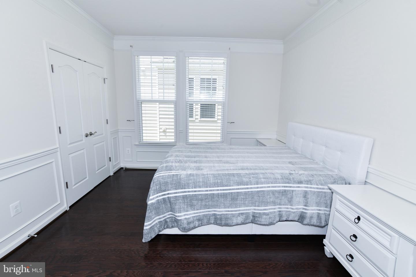 42344 ABNEY WOOD DR, CHANTILLY, Virginia 20152, 8 Bedrooms Bedrooms, ,5 BathroomsBathrooms,Residential,For sale,42344 ABNEY WOOD DR,VALO2097932 MLS # VALO2097932
