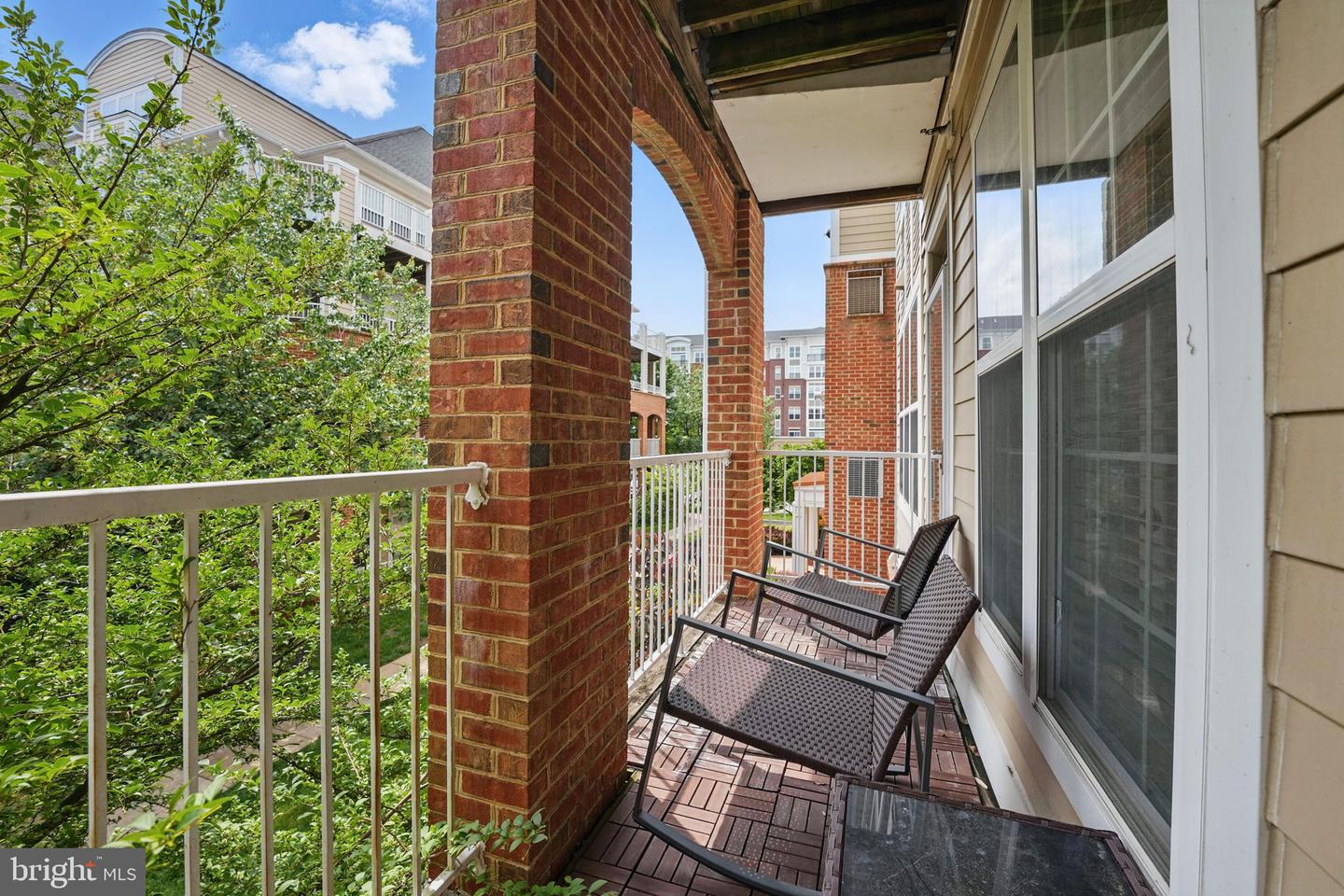 2700 BELLFOREST CT #104, VIENNA, Virginia 22180, 3 Bedrooms Bedrooms, ,2 BathroomsBathrooms,Residential,For sale,2700 BELLFOREST CT #104,VAFX2243528 MLS # VAFX2243528
