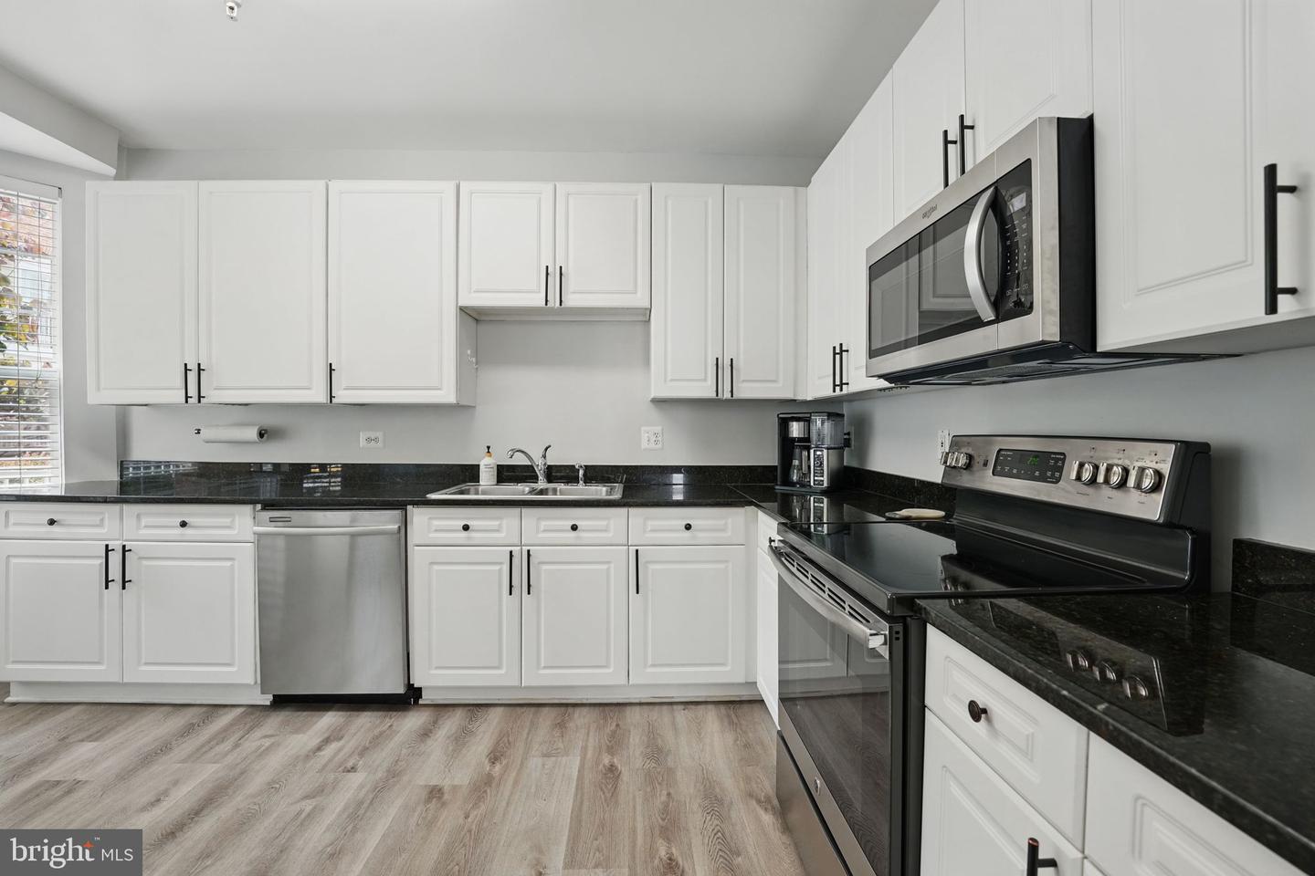 2700 BELLFOREST CT #104, VIENNA, Virginia 22180, 3 Bedrooms Bedrooms, ,2 BathroomsBathrooms,Residential,For sale,2700 BELLFOREST CT #104,VAFX2243528 MLS # VAFX2243528