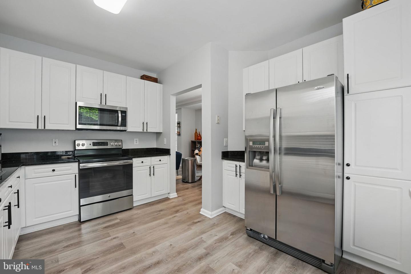 2700 BELLFOREST CT #104, VIENNA, Virginia 22180, 3 Bedrooms Bedrooms, ,2 BathroomsBathrooms,Residential,For sale,2700 BELLFOREST CT #104,VAFX2243528 MLS # VAFX2243528