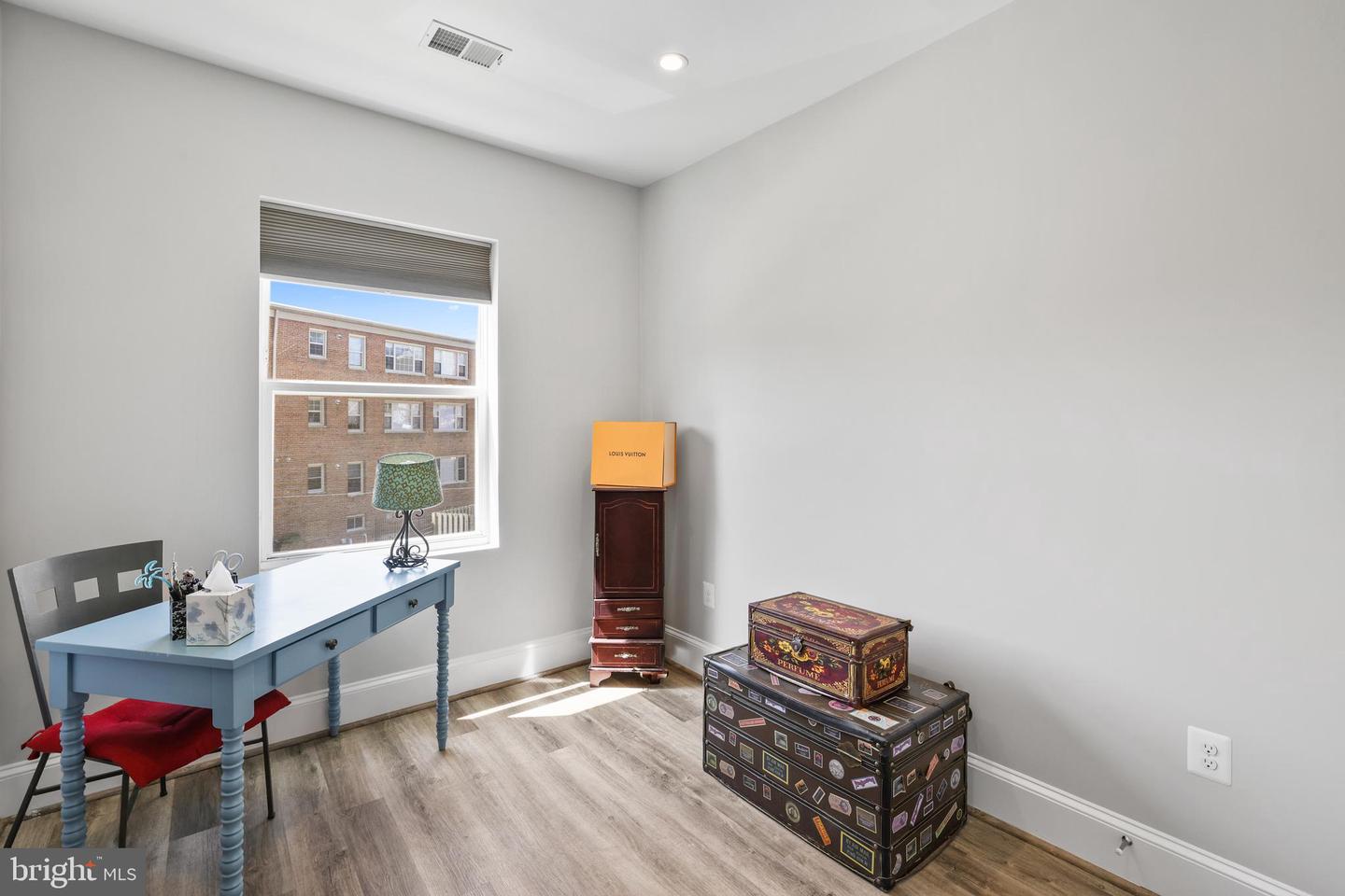 2221 M ST NE #PH1, WASHINGTON, District Of Columbia 20002, 2 Bedrooms Bedrooms, ,2 BathroomsBathrooms,Residential,For sale,2221 M ST NE #PH1,DCDC2202642 MLS # DCDC2202642