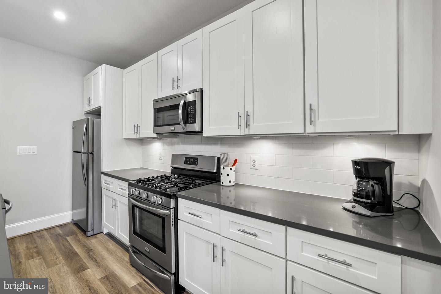 2221 M ST NE #PH1, WASHINGTON, District Of Columbia 20002, 2 Bedrooms Bedrooms, ,2 BathroomsBathrooms,Residential,For sale,2221 M ST NE #PH1,DCDC2202642 MLS # DCDC2202642