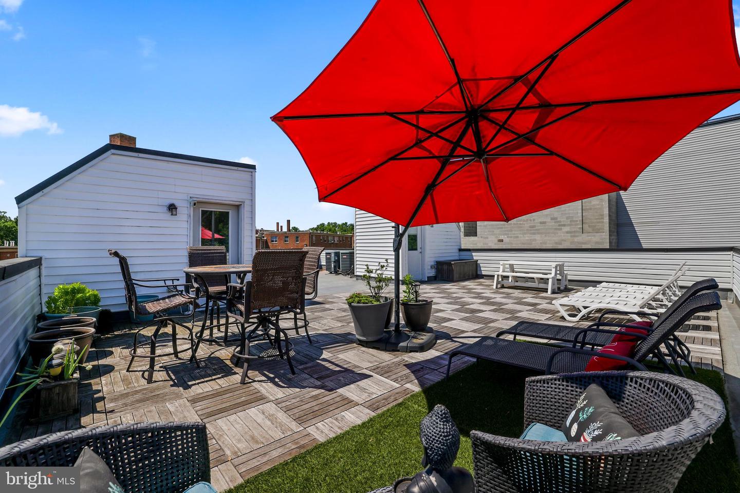 2221 M ST NE #PH1, WASHINGTON, District Of Columbia 20002, 2 Bedrooms Bedrooms, ,2 BathroomsBathrooms,Residential,For sale,2221 M ST NE #PH1,DCDC2202642 MLS # DCDC2202642