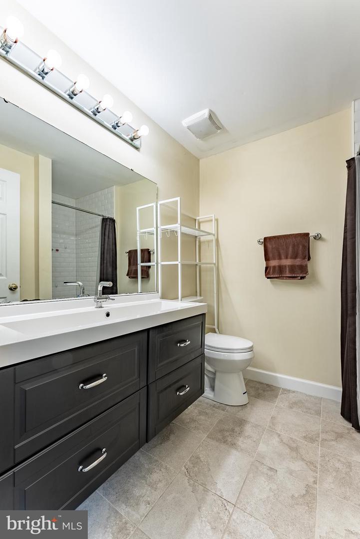 12923 FREESTONE CT, WOODBRIDGE, Virginia 22192, 3 Bedrooms Bedrooms, ,3 BathroomsBathrooms,Residential,For sale,12923 FREESTONE CT,VAPW2095670 MLS # VAPW2095670