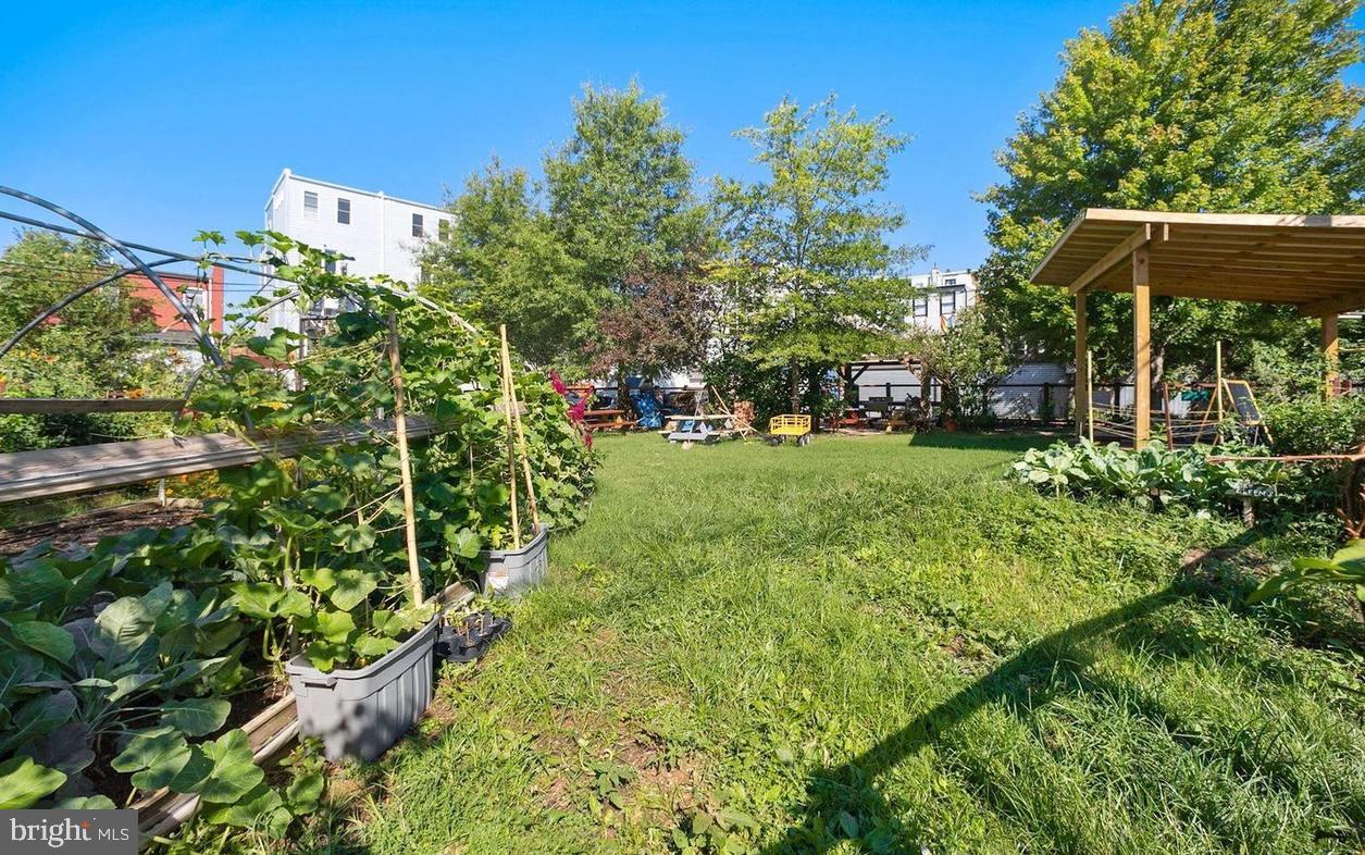 3318 SHERMAN AVE NW #T2, WASHINGTON, District Of Columbia 20010, 2 Bedrooms Bedrooms, ,1 BathroomBathrooms,Residential,For sale,3318 SHERMAN AVE NW #T2,DCDC2202712 MLS # DCDC2202712