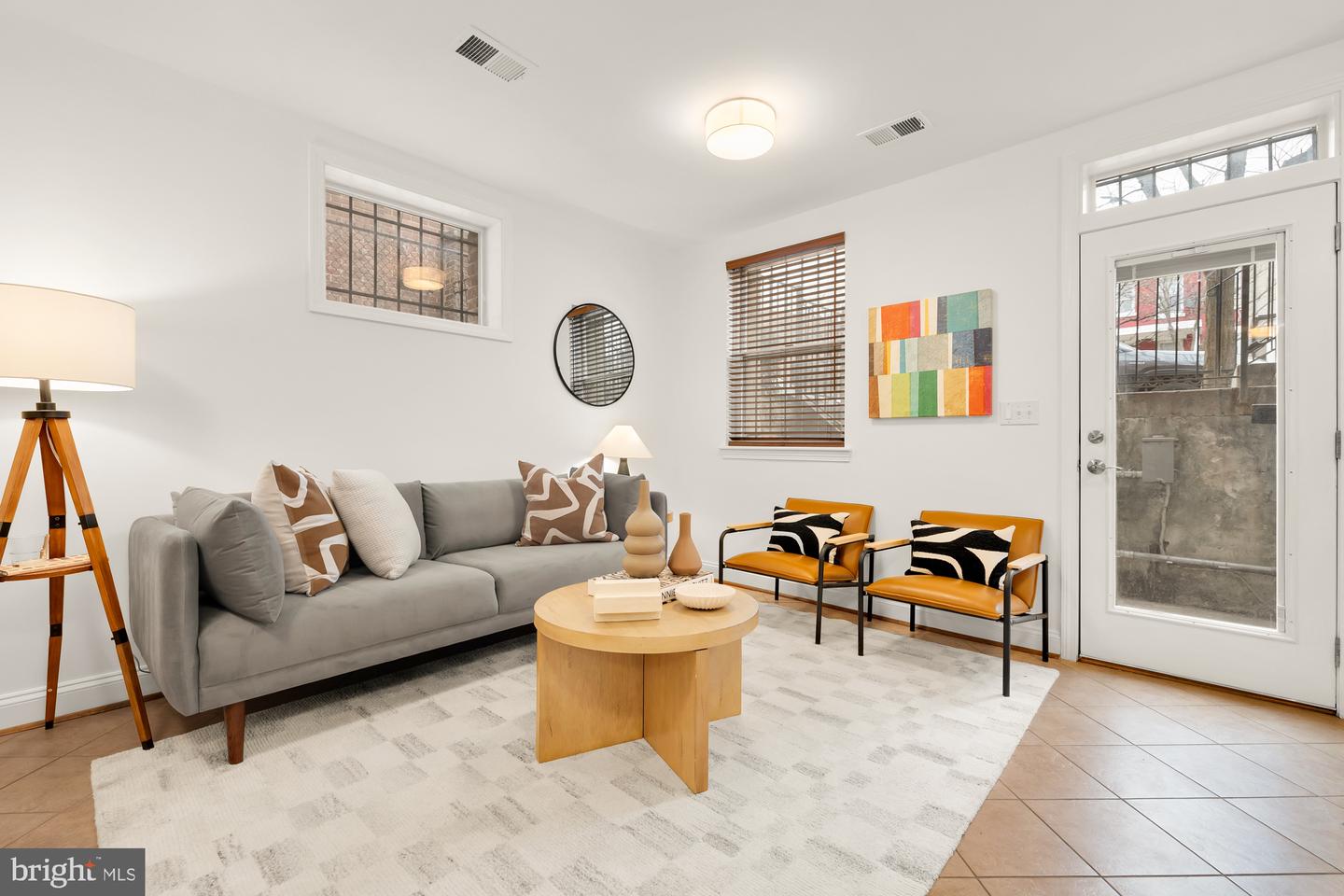 3318 SHERMAN AVE NW #T2, WASHINGTON, District Of Columbia 20010, 2 Bedrooms Bedrooms, ,1 BathroomBathrooms,Residential,For sale,3318 SHERMAN AVE NW #T2,DCDC2202712 MLS # DCDC2202712