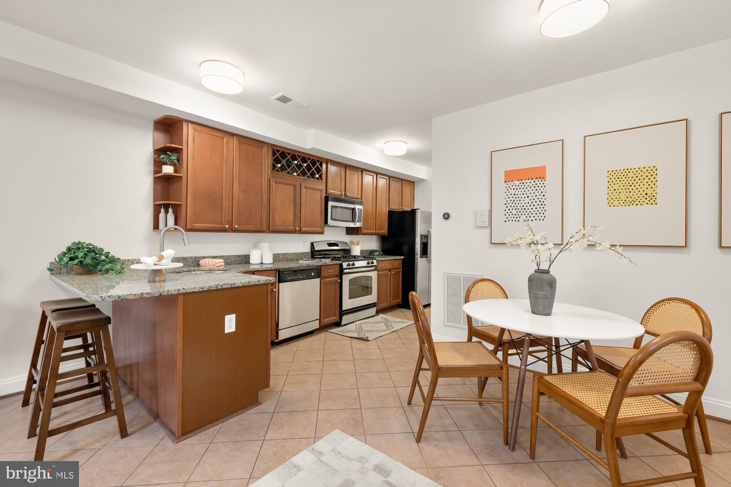 3318 SHERMAN AVE NW #T2, WASHINGTON, District Of Columbia 20010, 2 Bedrooms Bedrooms, ,1 BathroomBathrooms,Residential,For sale,3318 SHERMAN AVE NW #T2,DCDC2202712 MLS # DCDC2202712