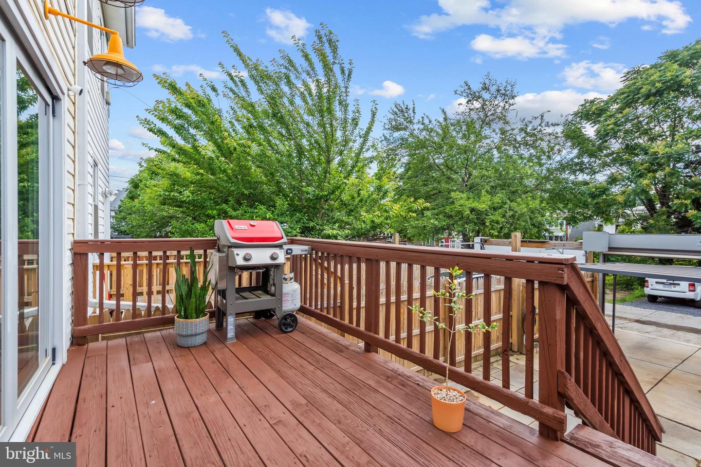 2426 4TH ST NE, WASHINGTON, District Of Columbia 20002, 2 Bedrooms Bedrooms, ,2 BathroomsBathrooms,Residential,For sale,2426 4TH ST NE,DCDC2202754 MLS # DCDC2202754