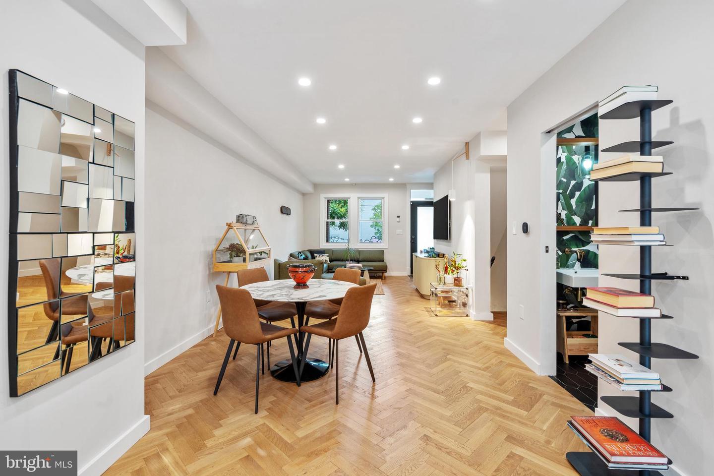 2426 4TH ST NE, WASHINGTON, District Of Columbia 20002, 2 Bedrooms Bedrooms, ,2 BathroomsBathrooms,Residential,For sale,2426 4TH ST NE,DCDC2202754 MLS # DCDC2202754