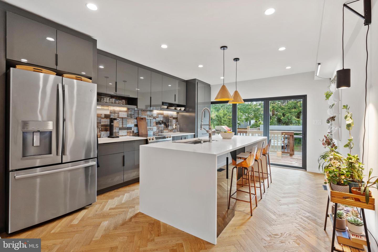 2426 4TH ST NE, WASHINGTON, District Of Columbia 20002, 2 Bedrooms Bedrooms, ,2 BathroomsBathrooms,Residential,For sale,2426 4TH ST NE,DCDC2202754 MLS # DCDC2202754