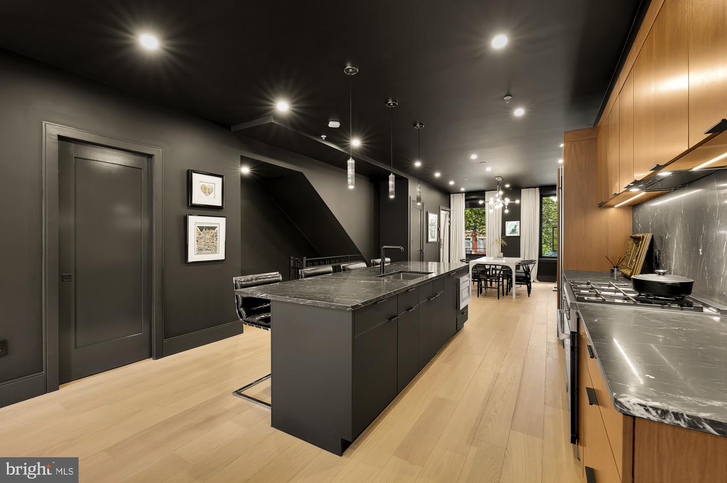 2534 11TH ST NW #1, WASHINGTON, District Of Columbia 20001, 2 Bedrooms Bedrooms, ,2 BathroomsBathrooms,Residential,For sale,2534 11TH ST NW #1,DCDC2202780 MLS # DCDC2202780