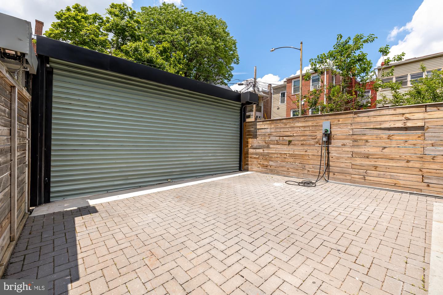 2534 11TH ST NW #1, WASHINGTON, District Of Columbia 20001, 2 Bedrooms Bedrooms, ,2 BathroomsBathrooms,Residential,For sale,2534 11TH ST NW #1,DCDC2202780 MLS # DCDC2202780
